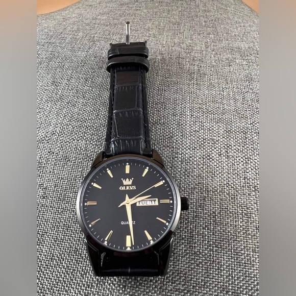 OLEVS Watches for Men Brown Leather Gold Case Analog Quartz Fashion Business - Picture 1 of 6
